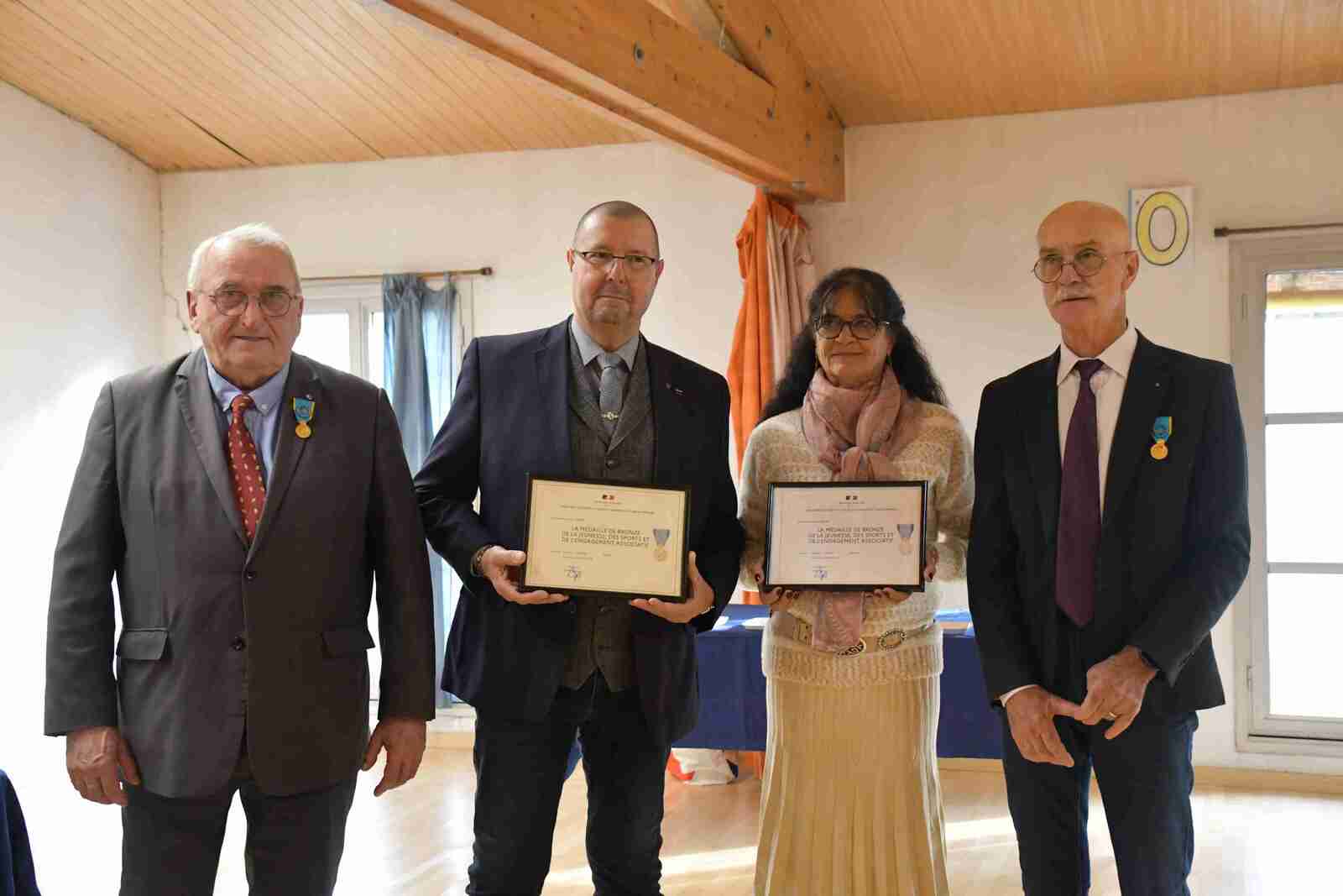 Bergerac : remise de 2 diplômes de la médaille ministérielle