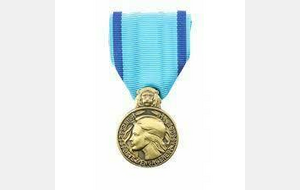 Médaille de bronze et Lettre de félicitations : Promotion du 14 juillet 2023